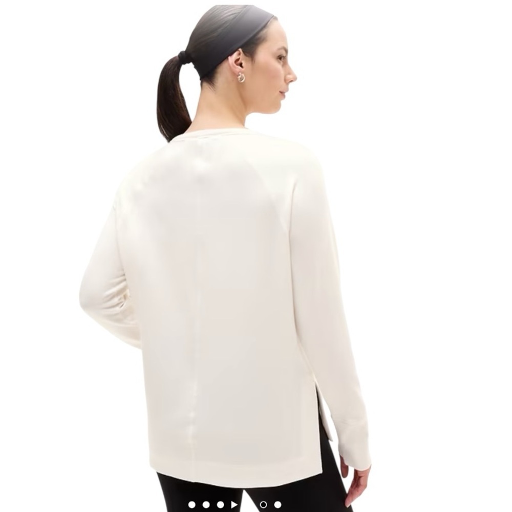 Athleta Coaster Luxe Recover Sweatshirt Top Magnolia White Thumbhole Athletic 1X - Picture 3 of 13